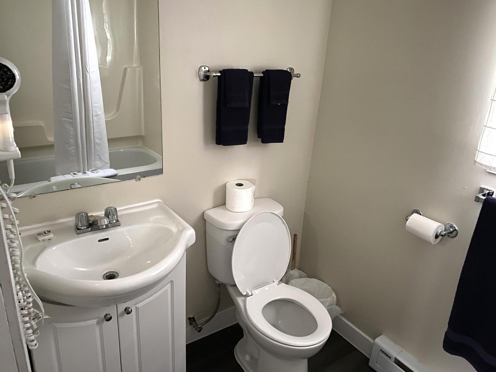 The Fort Nashwaak Motel Fredericton Phòng bức ảnh