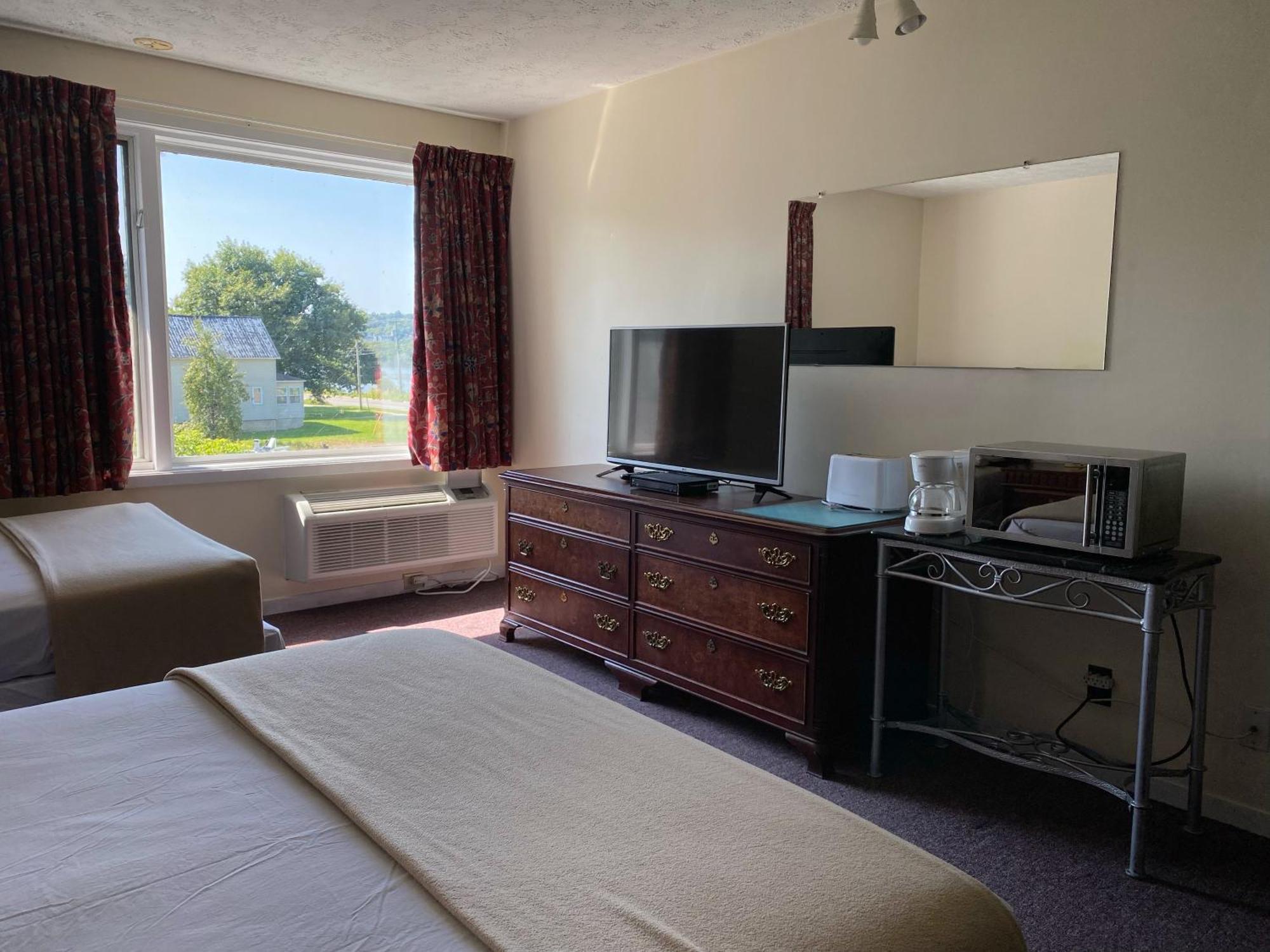 The Fort Nashwaak Motel Fredericton Phòng bức ảnh